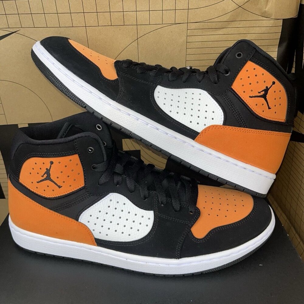 Nike Men’s High-Top Basketball Sneakers - Black, Orange, White